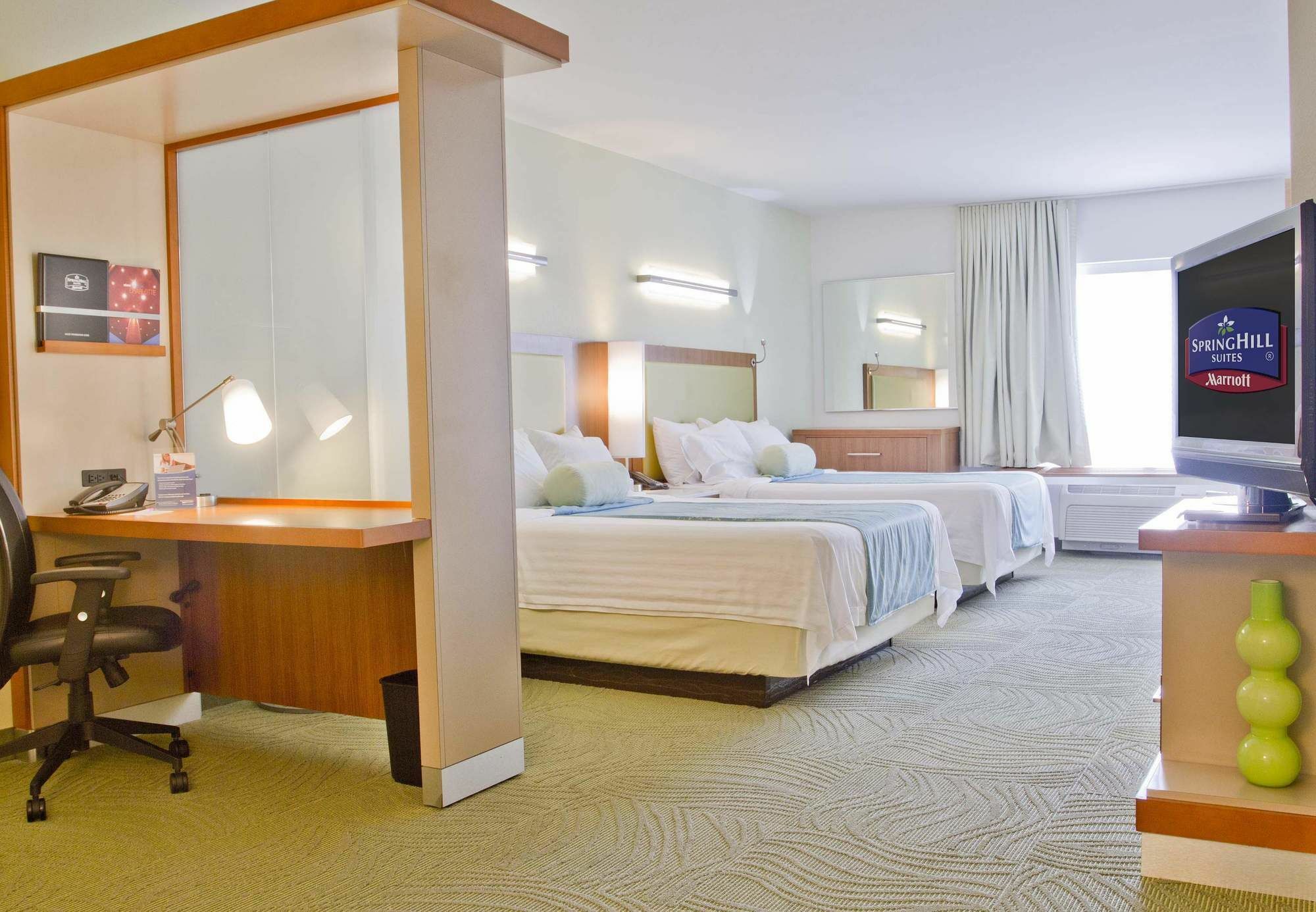 Springhill Suites By Marriott Charlotte Ballantyne Exterior foto